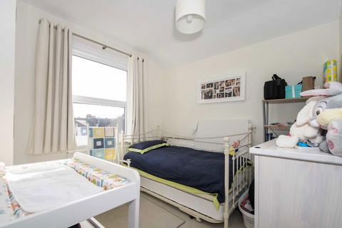 603c Garratt Lane, London, SW18 4SU