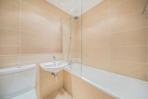 1 bedroom flat to rent, Barnfield Close, London SW17