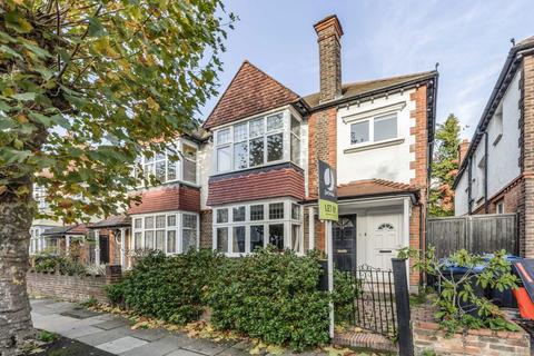 2 bedroom flat to rent, Compton Road, London SW19