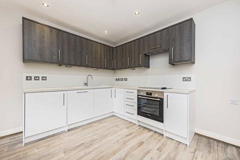 1 bedroom flat for sale, Boston Road, London W7