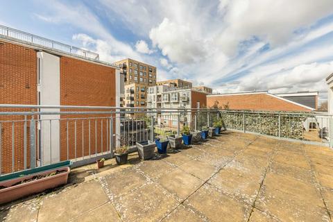 14 Jasper Avenue, London, W7 3BF