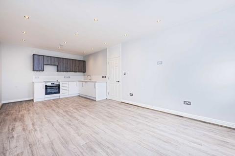 1 bedroom flat for sale, Boston Road, London W7