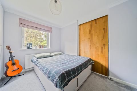 3 bedroom flat to rent, Glen Eyre Road, Hampshire SO16