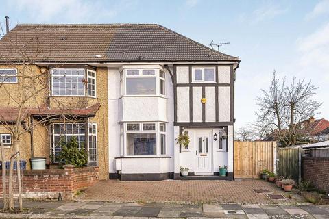 4 bedroom semi-detached house for sale, Avon Road, Greenford UB6