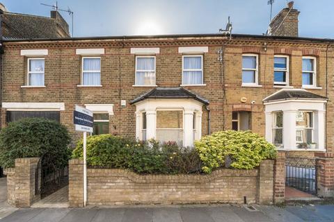 1 bedroom flat for sale, St. Margarets Road, London W7