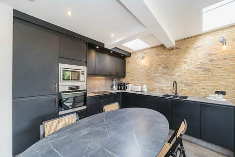 2 bedroom flat for sale, Osterley Park View Road, London W7