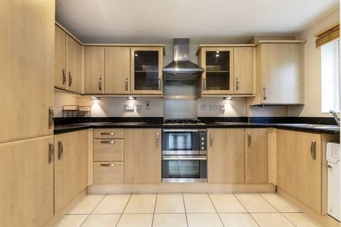 1 bedroom flat for sale, Gilbert White Close, Greenford UB6