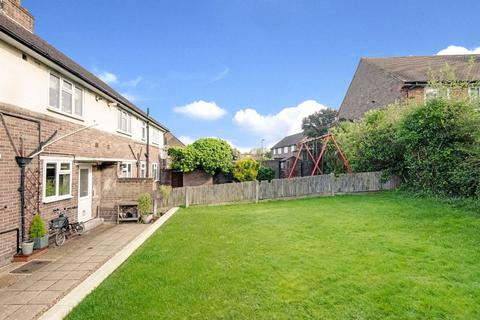 71 Gifford Gardens, London, W7 3AS