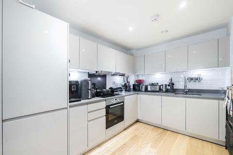 1 bedroom flat for sale, Denman Avenue, Southall UB2