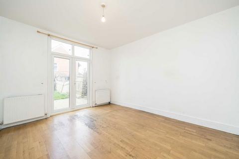 3 bedroom house for sale, Drayton Bridge Road, London W7