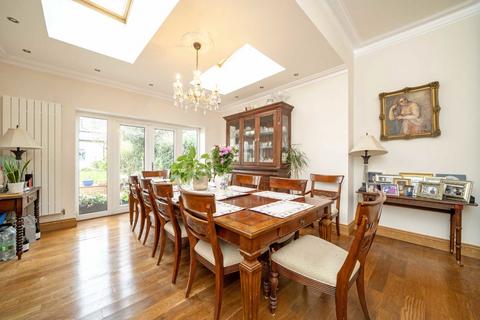 5 bedroom semi-detached house for sale, Shakespeare Road, London W7