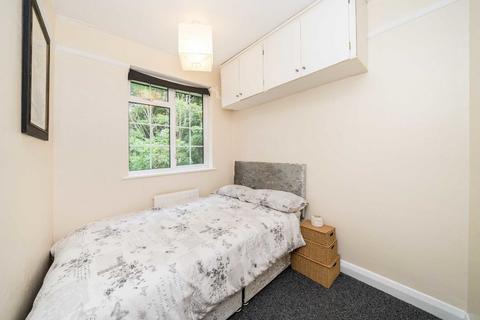 18, Glebe Court Church Road, Hanwell, London, W7 3BY