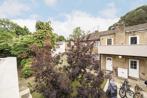 18, Glebe Court Church Road, Hanwell, London, W7 3BY