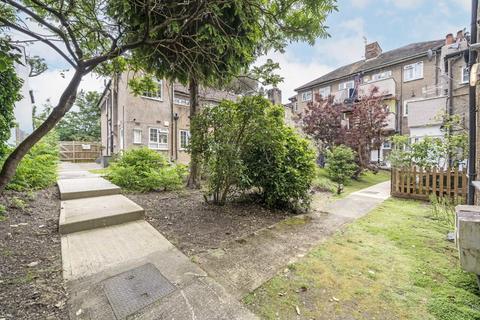 18, Glebe Court Church Road, Hanwell, London, W7 3BY