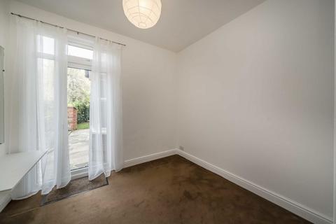 55 Oaklands Road, Hanwell, London, W7 2DT
