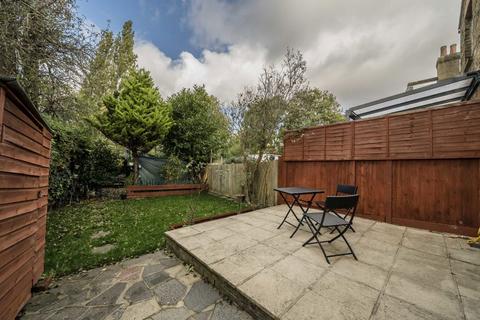 55 Oaklands Road, Hanwell, London, W7 2DT