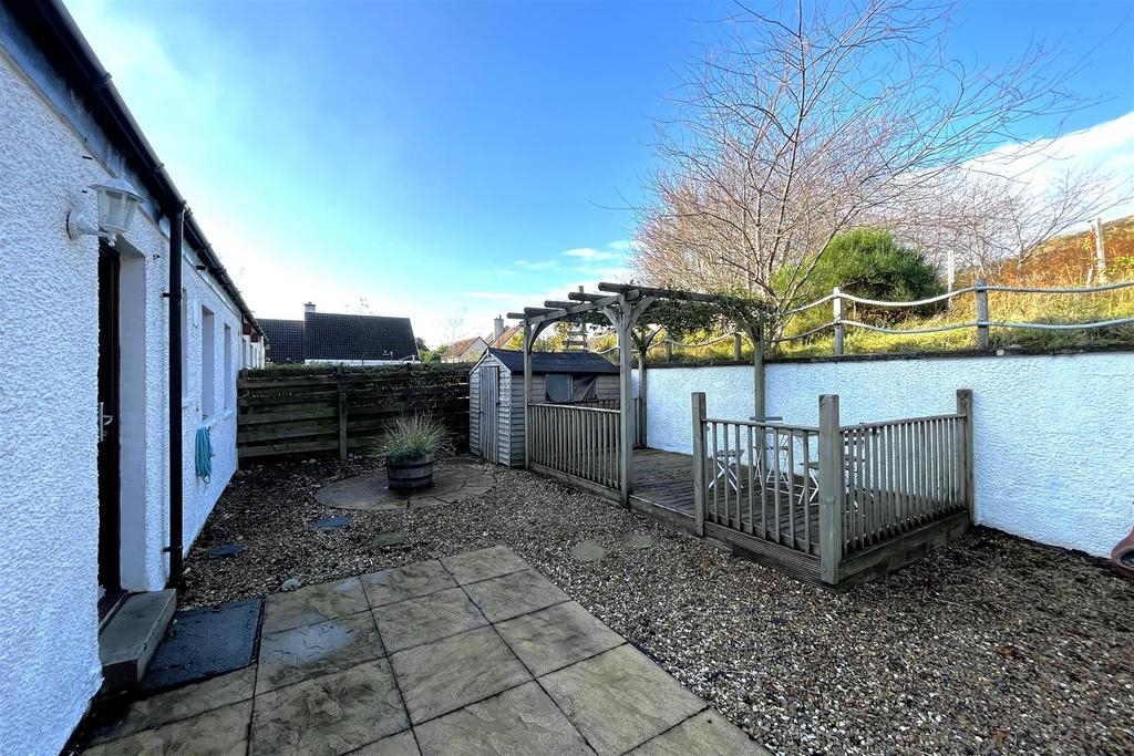 PATIO &amp; DECKING