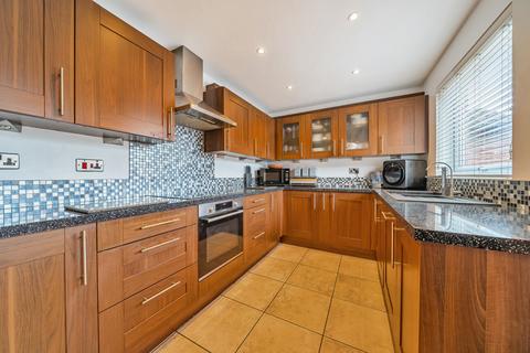 17 Corelli Road, Basingstoke, RG22 4NB