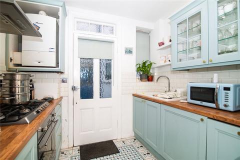 1 bedroom apartment for sale, High Street, Teddington, TW11