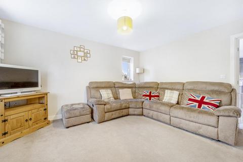 3 bedroom semi-detached house for sale, Kensington Close, Donington, Spalding