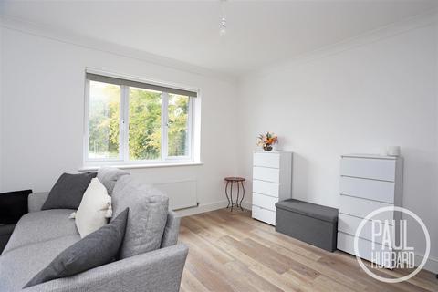 1 bedroom flat for sale, Lakeside Rise, Blundeston, NR32