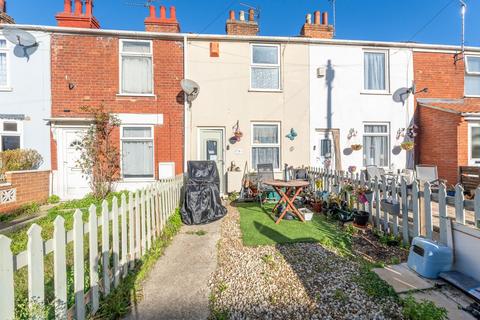 2 bedroom terraced house for sale, Stanley Road, Great Yarmouth