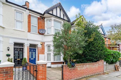 2 bedroom apartment for sale, Harpenden Road, London E12