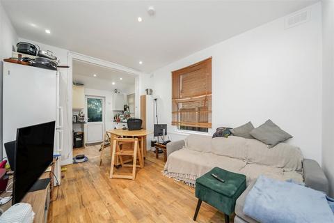 2 bedroom apartment for sale, Harpenden Road, London E12