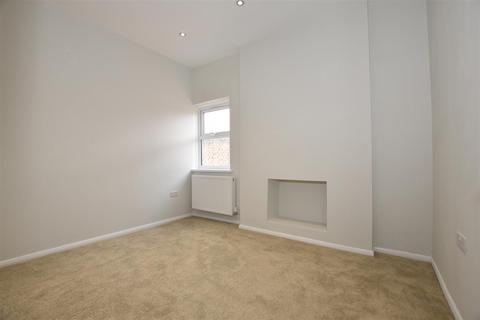 2 bedroom flat for sale, Selsdon Road, Wanstead