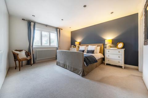 4 bedroom detached house for sale, Foxhanger Gardens, Woking, Surrey