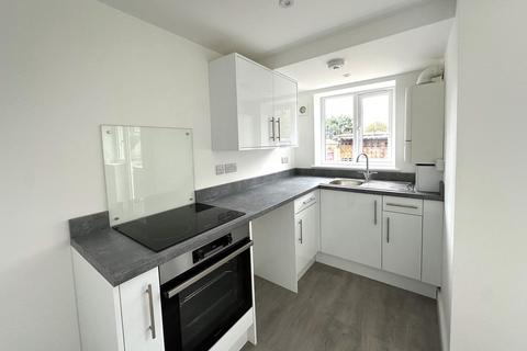 1 bedroom flat to rent, Exeter Road, Exmouth EX8