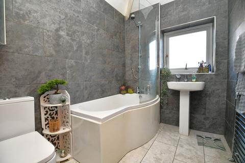 26 Orient Road, Salford, M6 8LE