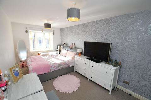 26 Orient Road, Salford, M6 8LE