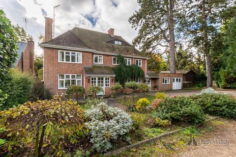 4 bedroom house for sale, Catmose Park Road, Oakham