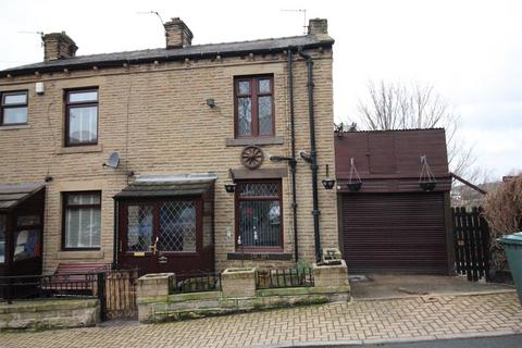 1 bedroom end of terrace house for sale, Oxford Terrace, Batley