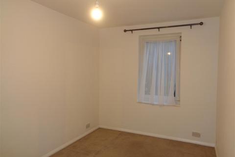 1 bedroom flat to rent, Claremont Road, Seaford