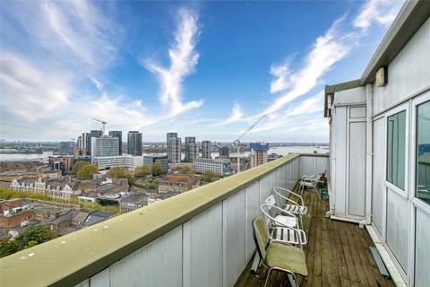 2 bedroom penthouse to rent, Maritime House, Woolwich, London, SE18