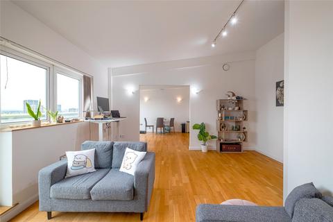 2 bedroom penthouse to rent, Maritime House, Woolwich, London, SE18