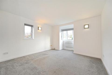 1 bedroom apartment to rent, Neville Road, Bognor Regis