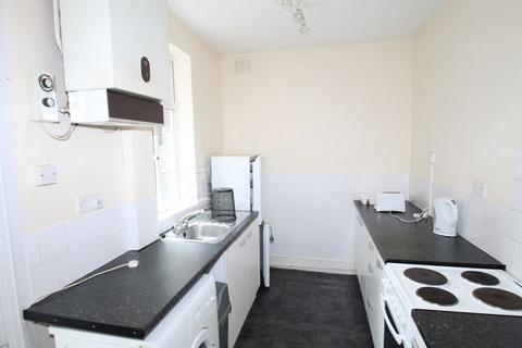 3 bedroom terraced house to rent, Roman Street, Leicester