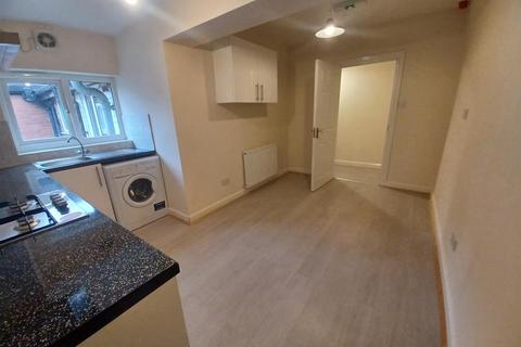 3 bedroom flat to rent, Shirley Road, Birmingham B27