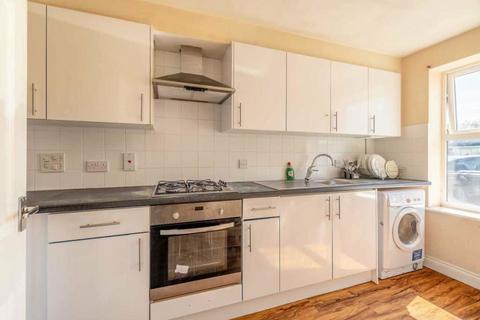 3 bedroom terraced house for sale, Uxbridge Road, Slough, Berkshire, SL2 5NZ