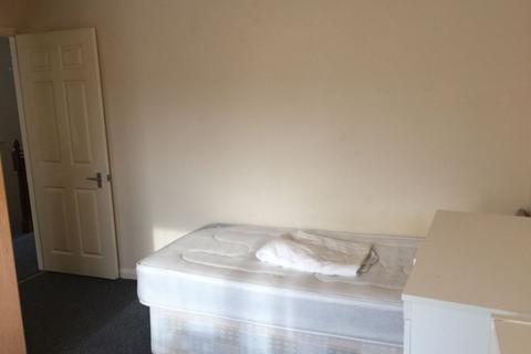 5 bedroom end of terrace house to rent, Canley, Coventry CV5