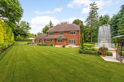 4 bedroom detached house for sale, Oakwood Road, Virginia Water