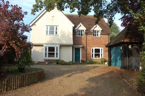 4 bedroom detached house for sale, Russets, Gutters Lane, Broomfield, Chelmsford