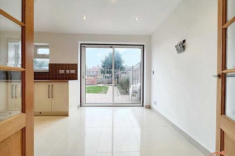 5 bedroom semi-detached house for sale, Peareswood Gardens, Stanmore