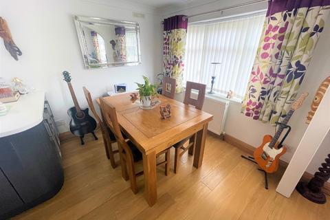 1 bedroom park home for sale, Mill Gardens, Blackpill, Swansea