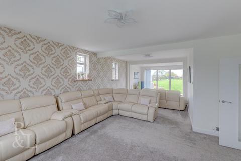 4 bedroom detached house for sale, Melton Road, Hickling Pastures