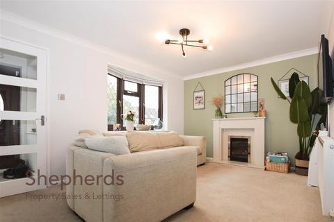 3 bedroom link detached house for sale, Benedictine Gate, Cheshunt EN8