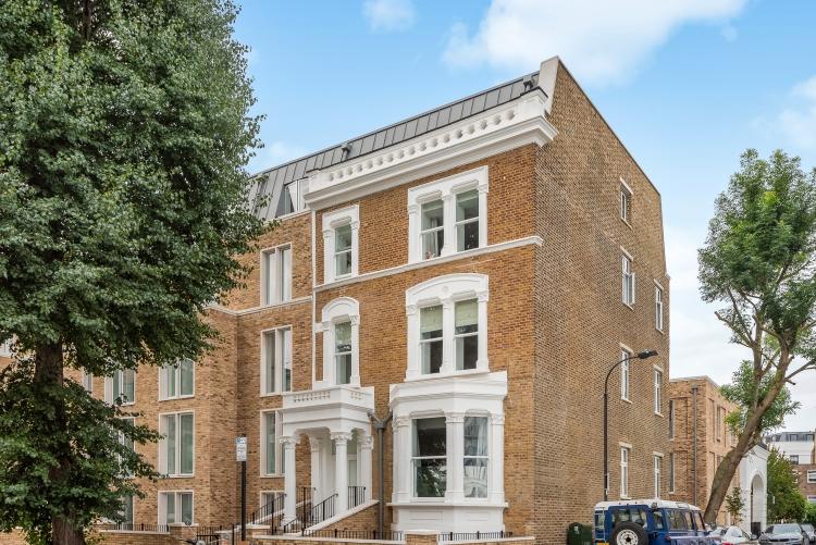 Sinclair Road London W14 1 bed apartment to rent £2,800 pcm (£646 pw)